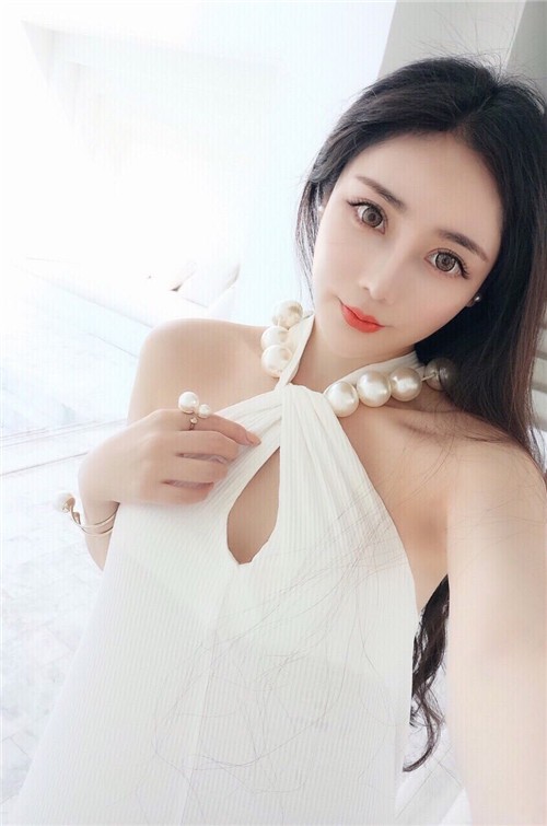 Chloe - 商务伴游、商务活动