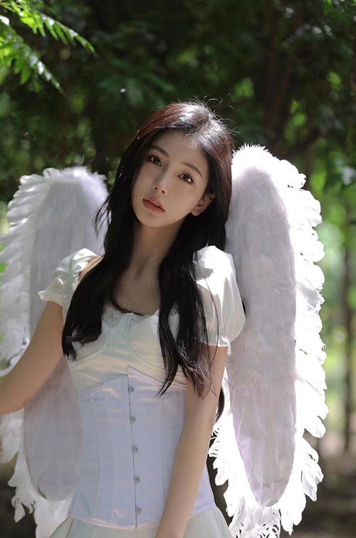 Irvine外围 - 商务伴游、商务活动