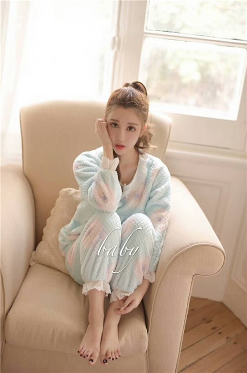 Miu Miu - 商务伴游、商务活动